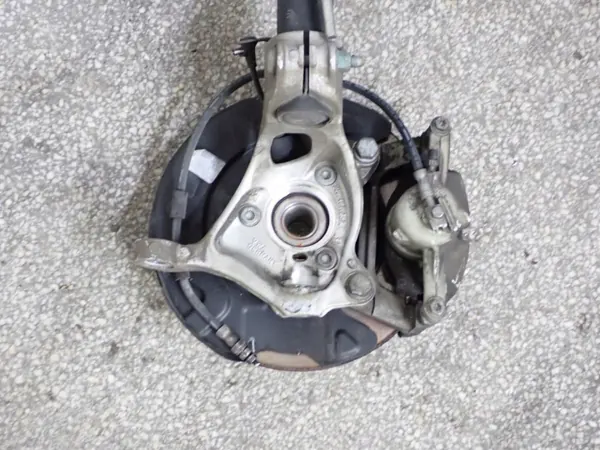 Pivot de direction gauche OEM 5Q0412038SP pour VW T-Roc image 5