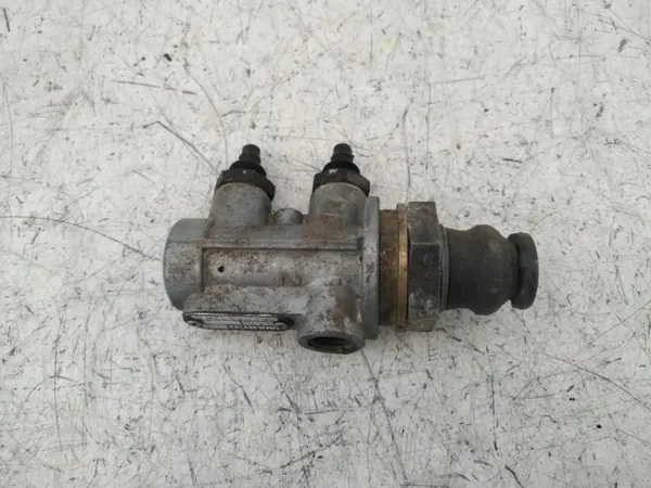 Soupape Multivoie OEM 4630131280 pour Van Hool 815 image 3