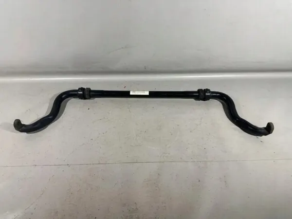 Etuvakain OEM 95534370180 Porsche Cayenne -lle image 2