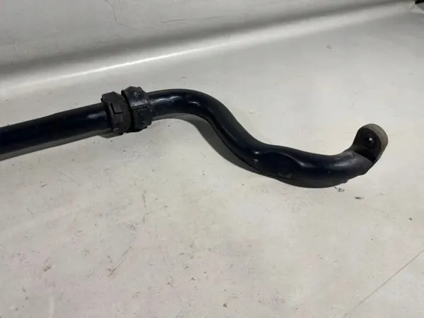 Etuvakain OEM 95534370180 Porsche Cayenne -lle image 3