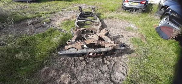Land Rover Frame OEM RAMA 2.7D voor Discovery III image 3