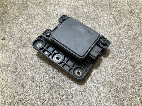 Radar Hyundai OEM 99110BF000 - Peça usada image 2