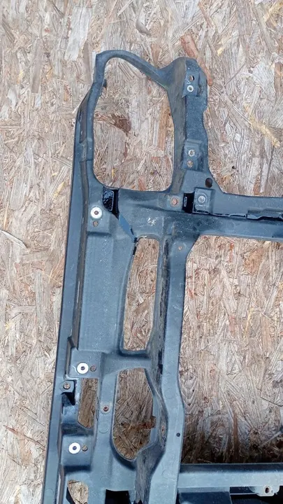 Parachoque dianteiro Volkswagen Golf IV Bora 1.9D image 5