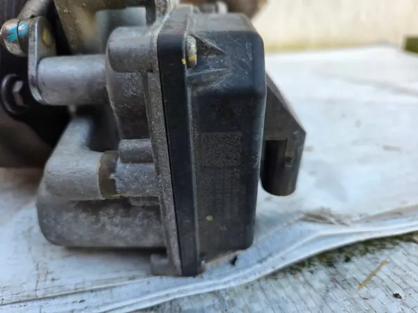 Turbo OEM 28201-2A880 para Kia Ceed II 1.6 CRDI - Usado image 3
