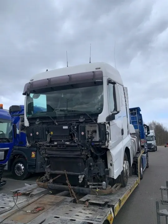 Squelette de cabine MAN TGX Euro 6 d'occasion - Qualité OEM image 2