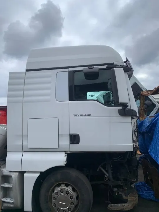 Squelette de cabine MAN TGX Euro 6 d'occasion - Qualité OEM image 4