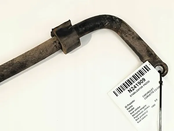 OEM DDB1646 Front-Stabilisatorhalterung für Corvette 1980 image 3