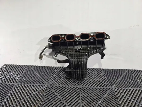 Intake Manifold LEXUS CT (ZWA10_) 1712037054 1.8L Hybrid 2012 image 2