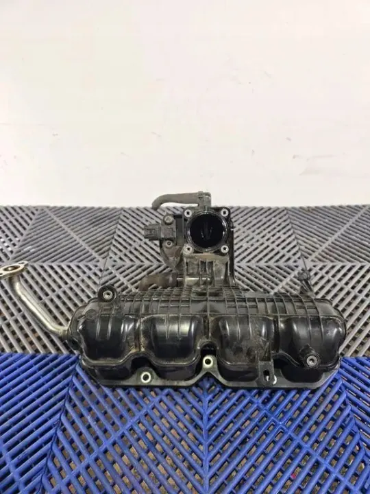 Intake Manifold LEXUS CT (ZWA10_) 1712037054 1.8L Hybrid 2012 image 4