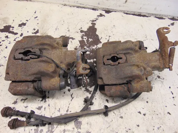 OEM 727136 Takajarrujarruttimet Iveco Daily 4:lle image 3