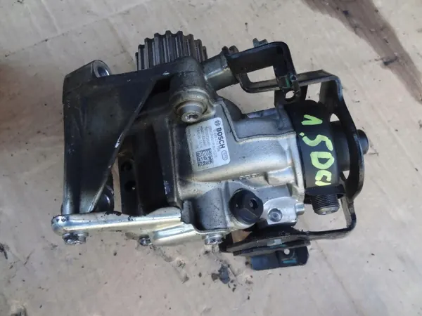 OEM 167007358R ruiskutuspumppu Renaultille image 2