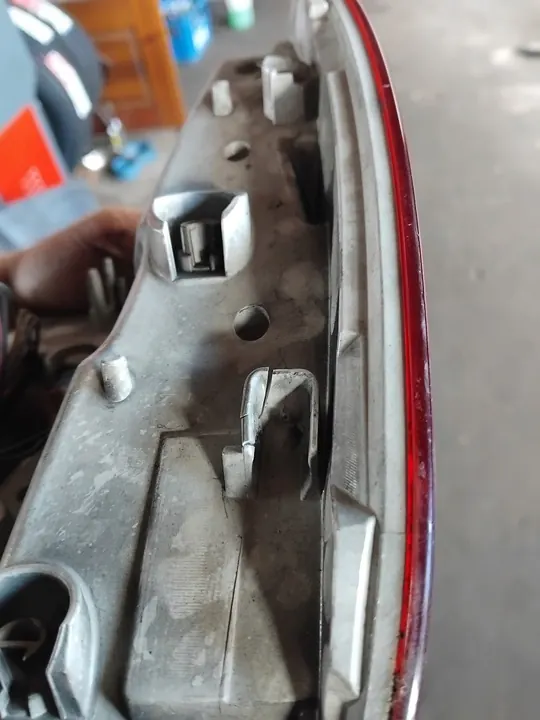 Luz trasera izquierda Skoda Superb II Lift 2013- Kombi 3T9945095B image 8