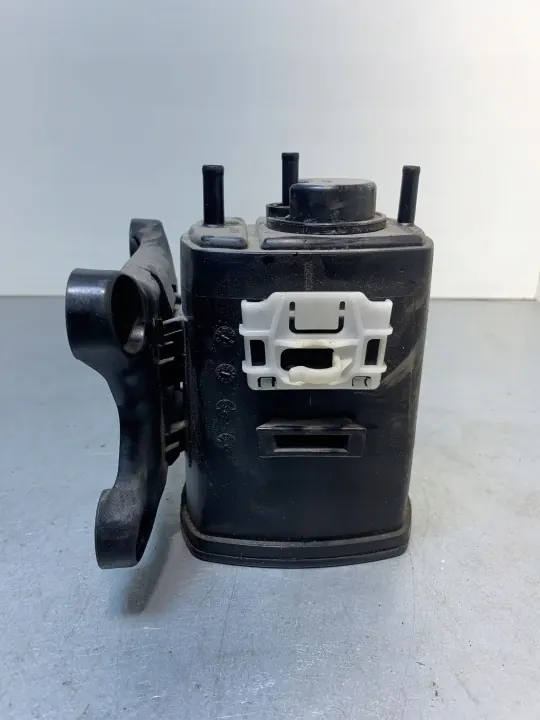 OEM FBZ17941 Kraftstoffdampffilter - Gebraucht image 3