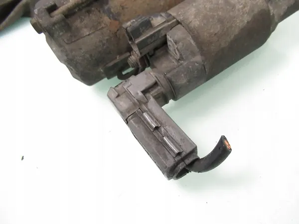 Arrancador Toyota Yaris Verso 2003 OE 28100-21030 image 2