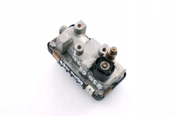 Atuador Turbo BMW OEM 8506892 para 520d N47 image 7