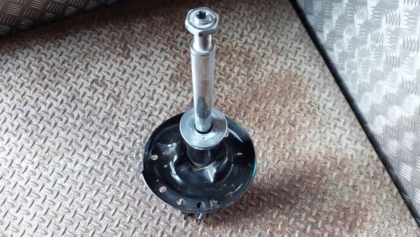 Ammortizzatore anteriore Buick Encore 2019 95266856 image 5