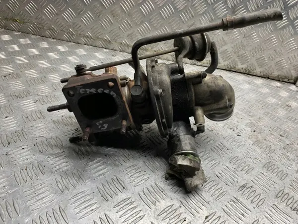 Turbo HYUNDAI TERRACAN 0K88R13700 2.9L image 4