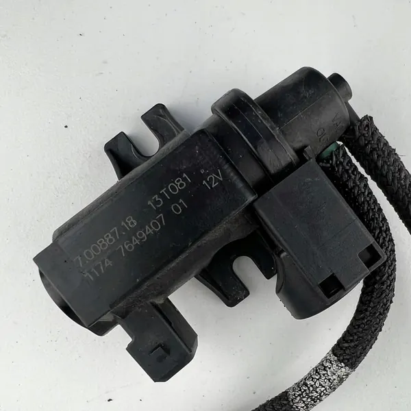 Válvula de Controle BMW N55 F11 F12 F13 X4 X5 X6 image 2