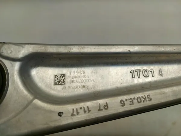 Braccio di Controllo Posteriore Destro Anteriore Tesla Model 3 1044341-00-E image 3