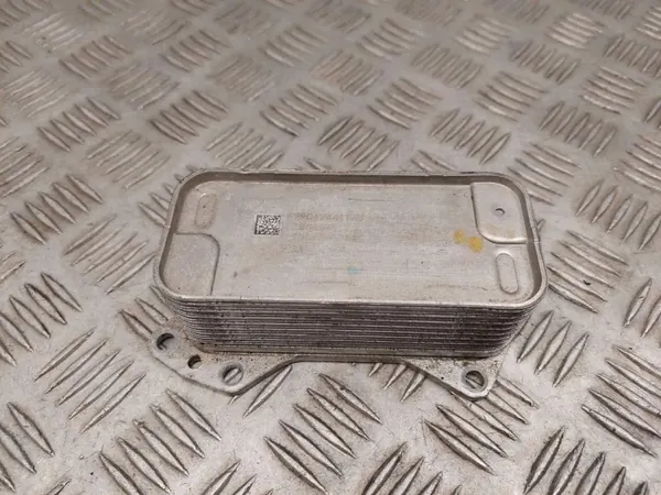 Chrysler OE 679042441 Caja Filtro Aceite - Usado image 2