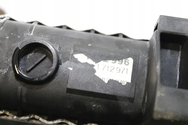 Kylare BMW E30 E36 E34 1.6/1.8 Begagnad OEM 1712971 image 6