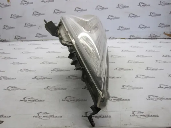 Nissan Juke I Lift LED Oikea Etuvalo 26120BV80A image 2