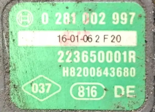 Colector de admisión Nissan OE usado OEM 1072535S01 image 6