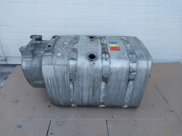 Kraftstofftank Scania OE 2132703 - Gebraucht image 2