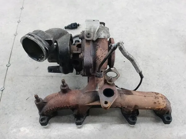 Turboahdin OEM 03g253014m Passat B6 2.0 TDI:lle image 2