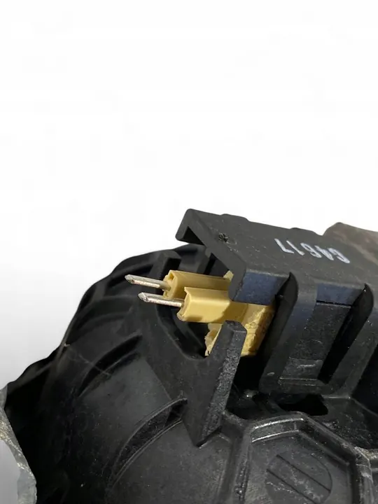 Audi Q5 SQ5 Voorste Rechter Bevestiging 4M0199372FG image 6