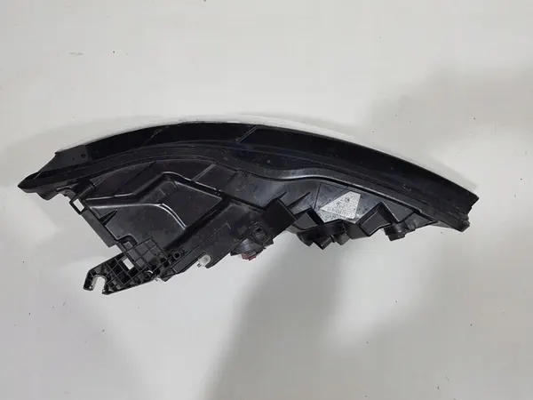 AUDI A6 C7 Linker Xenon Scheinwerfer OEM image 3