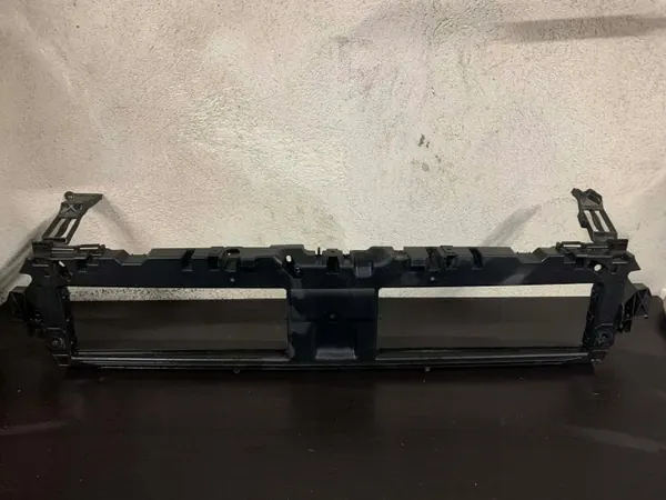 Audi A4 B8 Ilmatyyny Ohjauspyörä OEM 8W0807771 image 2