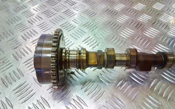 OEM 7504149 Höger Avgas Kamaxel BMW E60/E65 image 2