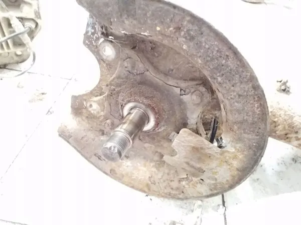 Citroen C4 Hinterachsträger OEM ARA261295 - Gebraucht image 3