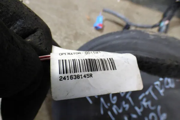 Renault Megane IV inredningsinstallation OEM CART241638145R image 4