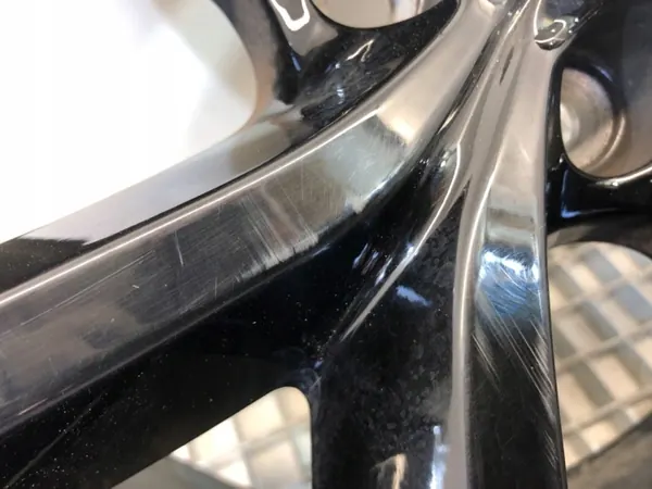 19" Aluminiumfälg 8J 5x108 ET40 Land Rover Evoque OEM image 3
