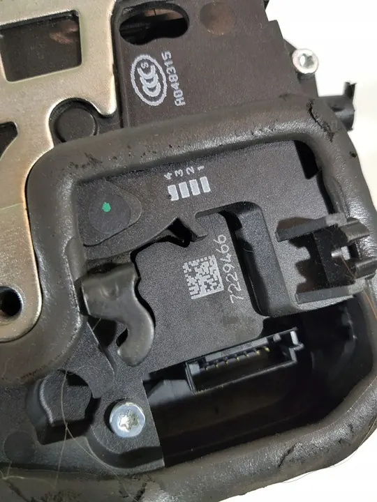 Höger Framdörrslås 7229466 BMW E90 E91 E87 image 9