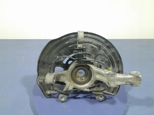 OEM 24605 Cubo Dianteiro Esquerdo para Mercedes GLA W156 image 3