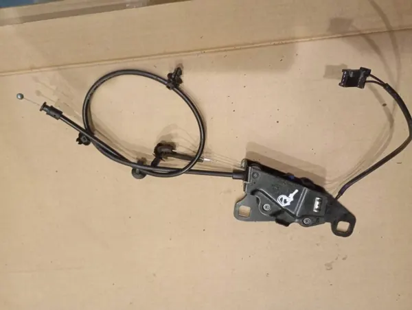 Hätäkatonlukko OEM 133067202 Opel Astra H Cabriolle image 3
