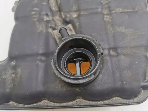 Réservoir d'expansion OEM 55116873AD Jeep Commander image 7
