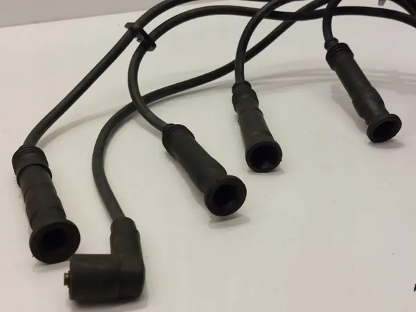 Distribuidor de ignição OEM ROC23631 para VW Passat B3 image 3