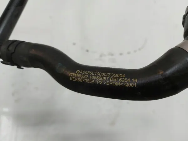 Mercedes EQC 400 vattenrör OEM A2935010000 image 3