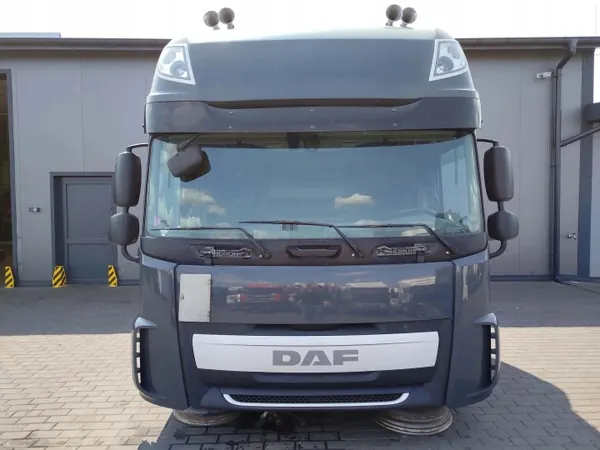 DAF XF 106 Ohjaamo - OEM KABINA DAF XF 106 image 2