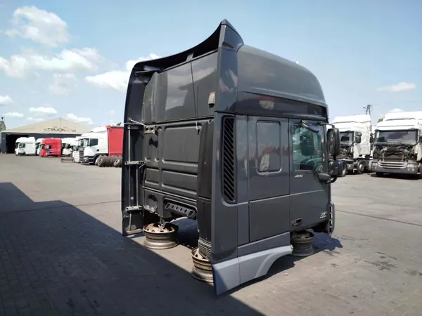 DAF XF 106 Ohjaamo - OEM KABINA DAF XF 106 image 4