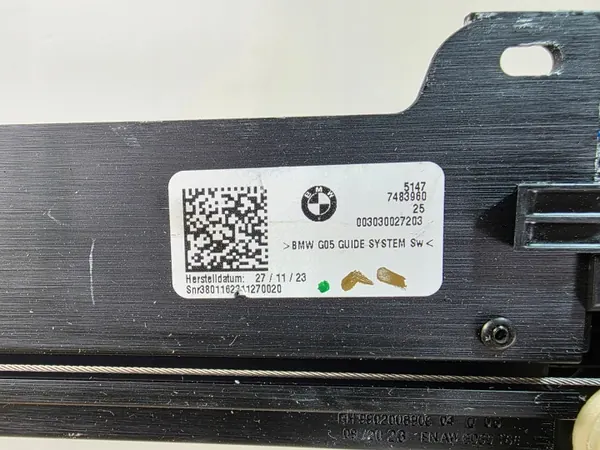 BMW X5 G05 LCI kofferbakgeleiders OEM 9929003 7483960 image 10