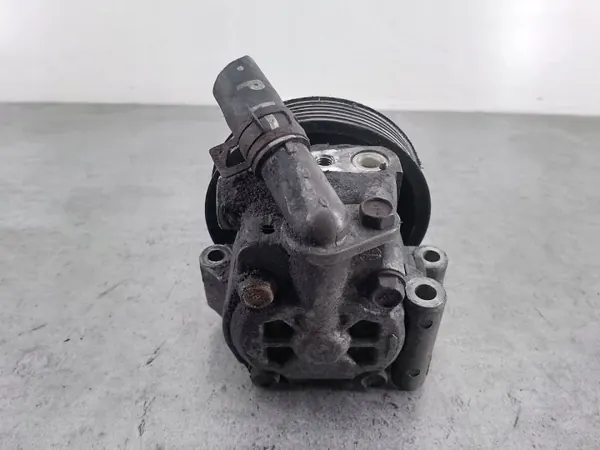 Bomba de dirección asistida OEM 312022911 Volvo V70 image 3