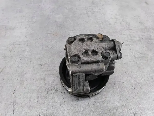 Bomba de dirección asistida OEM 312022911 Volvo V70 image 6