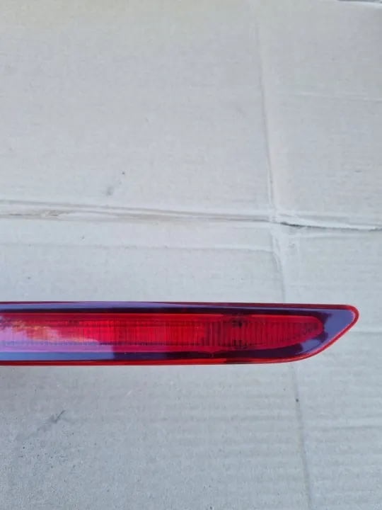 Feu Stop Troisième OEM BS7113A601AA Ford Mondeo MK IV image 4