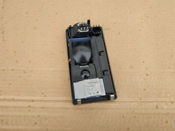 Mercedes W124 Inredningsbelysning OEM 1248202201 - Begagnad image 5