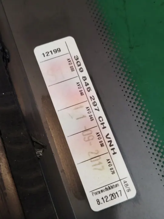 Vidro traseiro esquerdo OEM 3G9845297CH para VW Passat B8 image 3